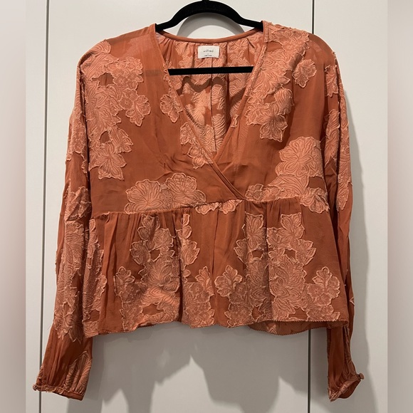 Aritzia peplum blouse - Picture 2 of 8